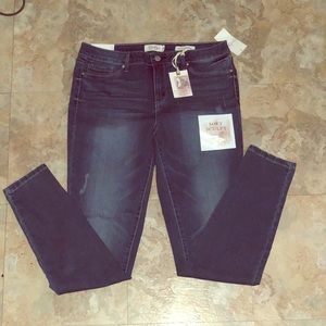 Jessica Simpson KISS Me super Skinny Jeans